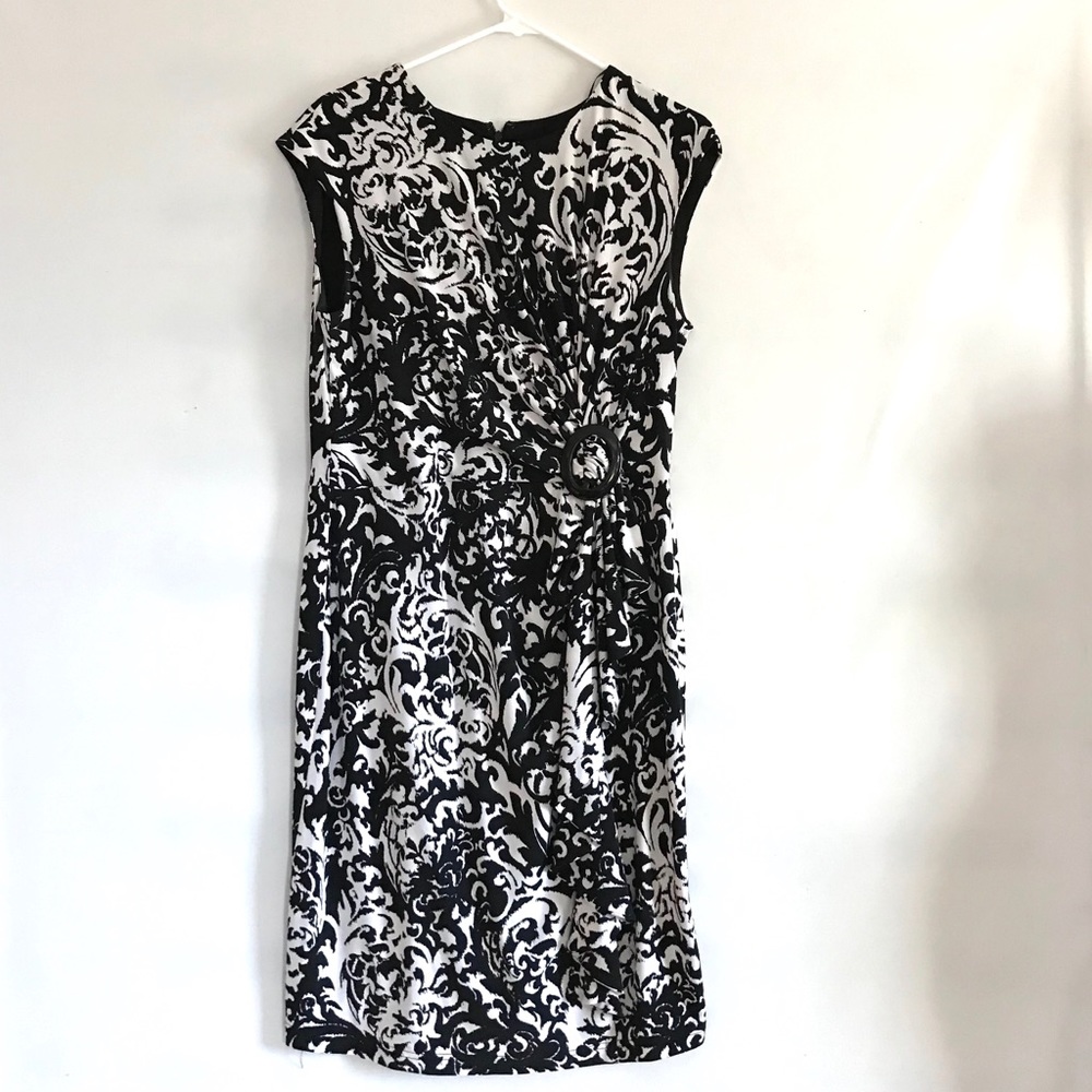 Macy’s R&M Richards black white floral dress Sz 14